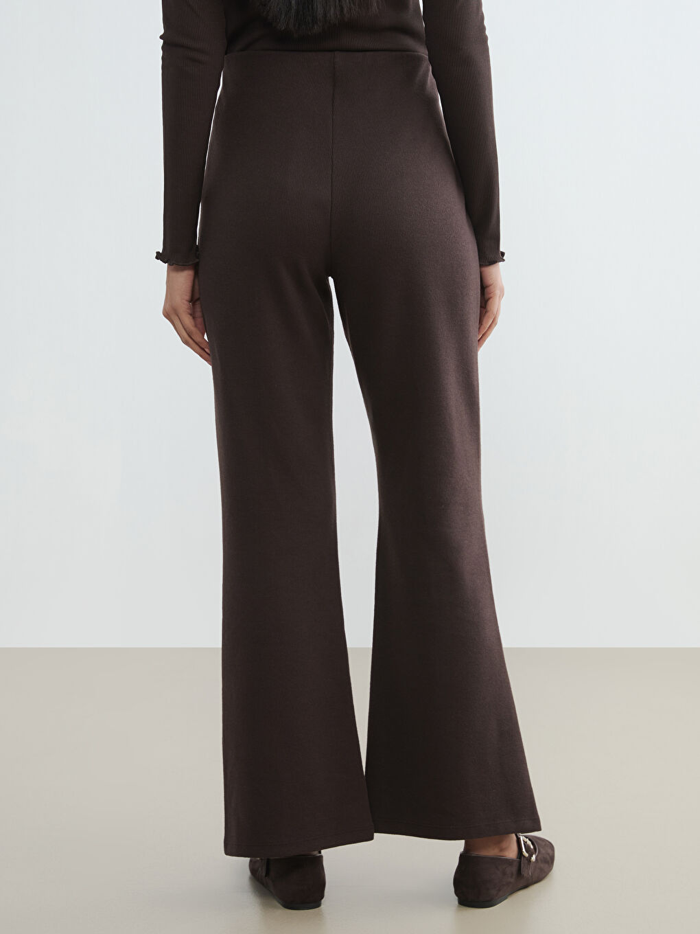 Elastic Waist Flare Women's Trousers-3