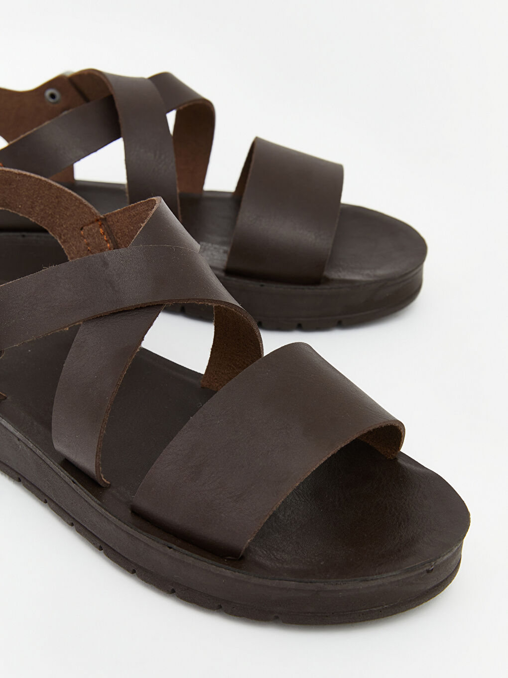 Kahverengi Deri Görünümlü Kadın Sandalet-2