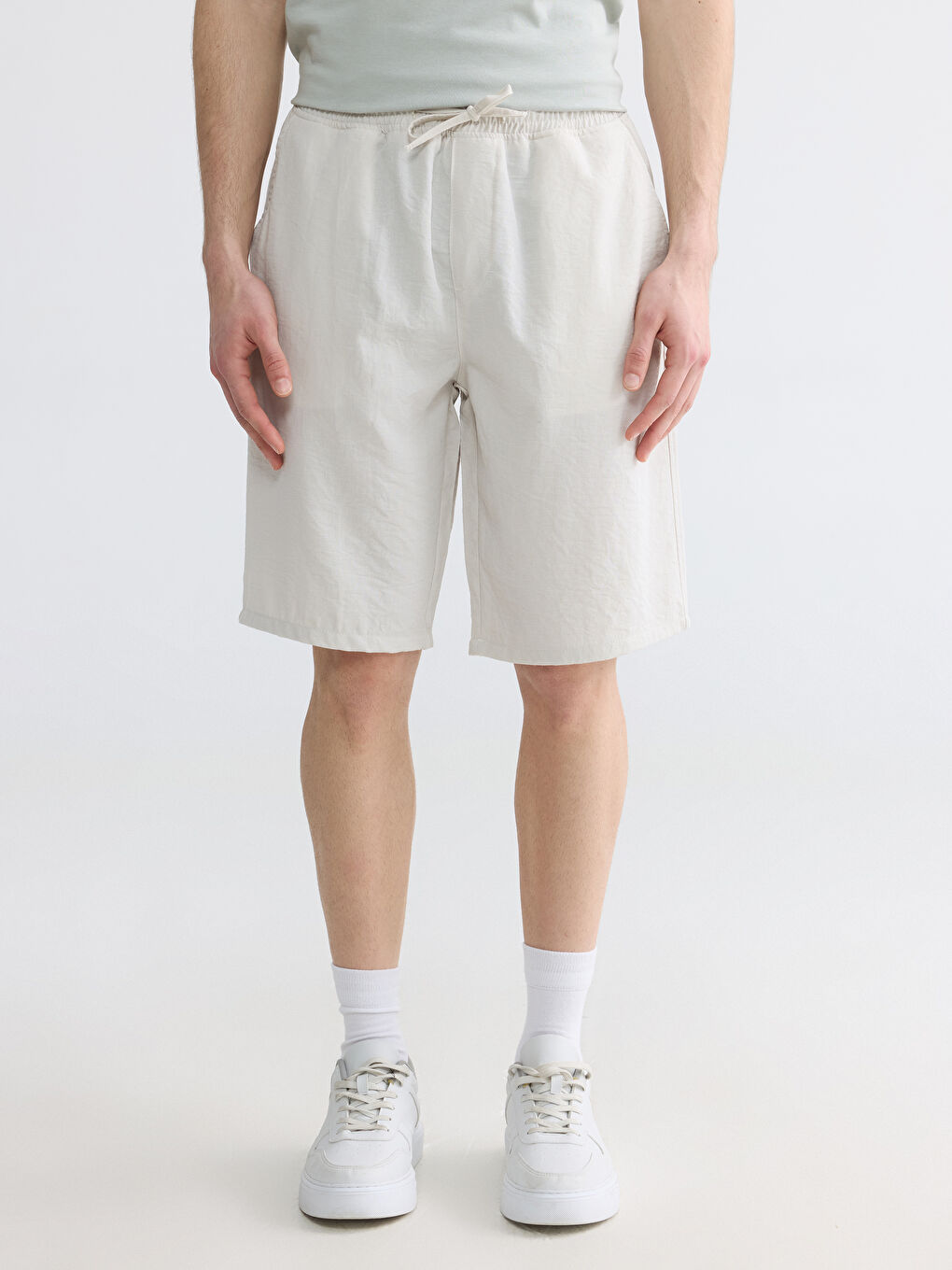 Regular Fit Linen Look Men's Shorts-1