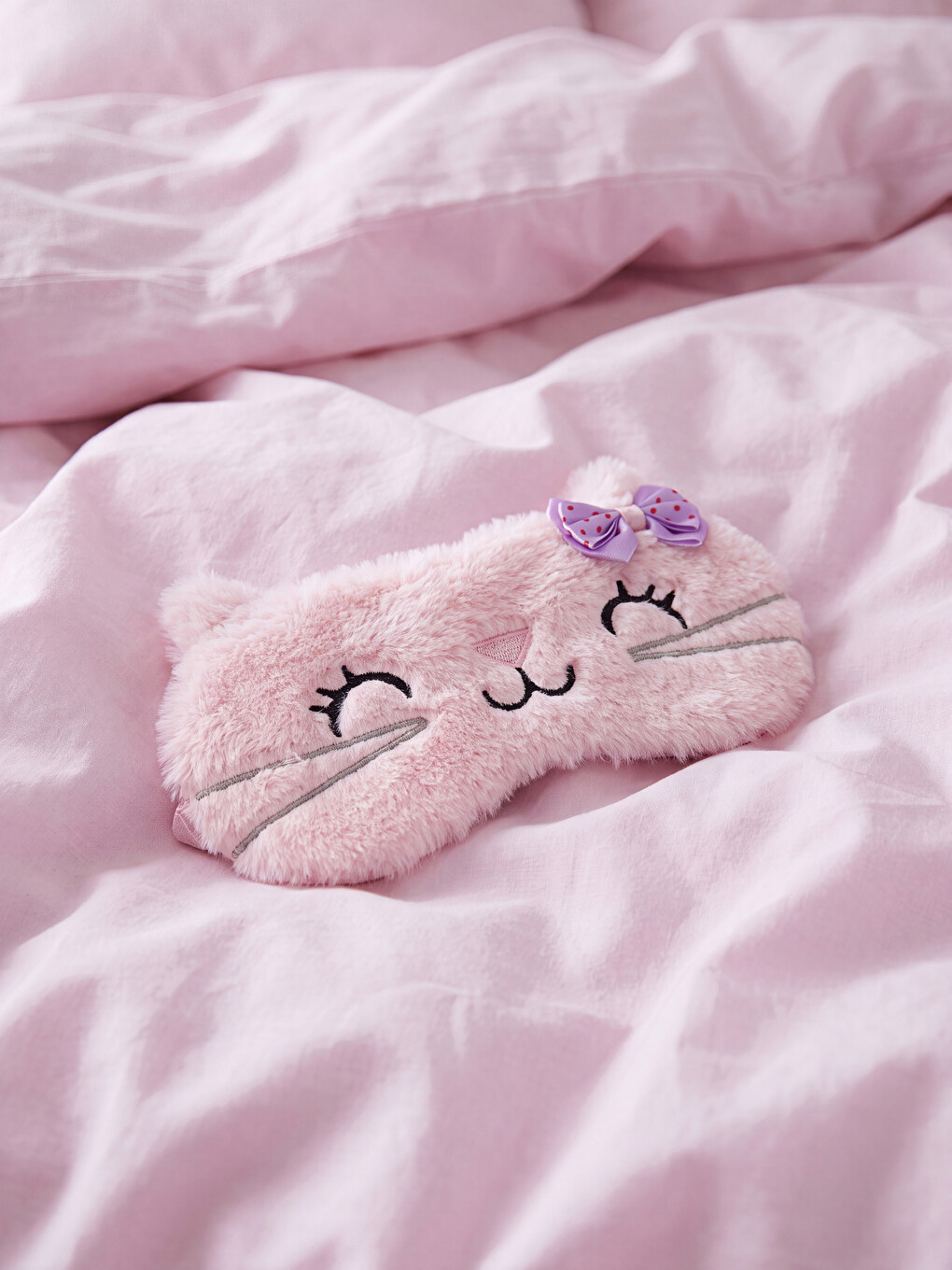 Girls' Sleep Mask With Animal Designs.