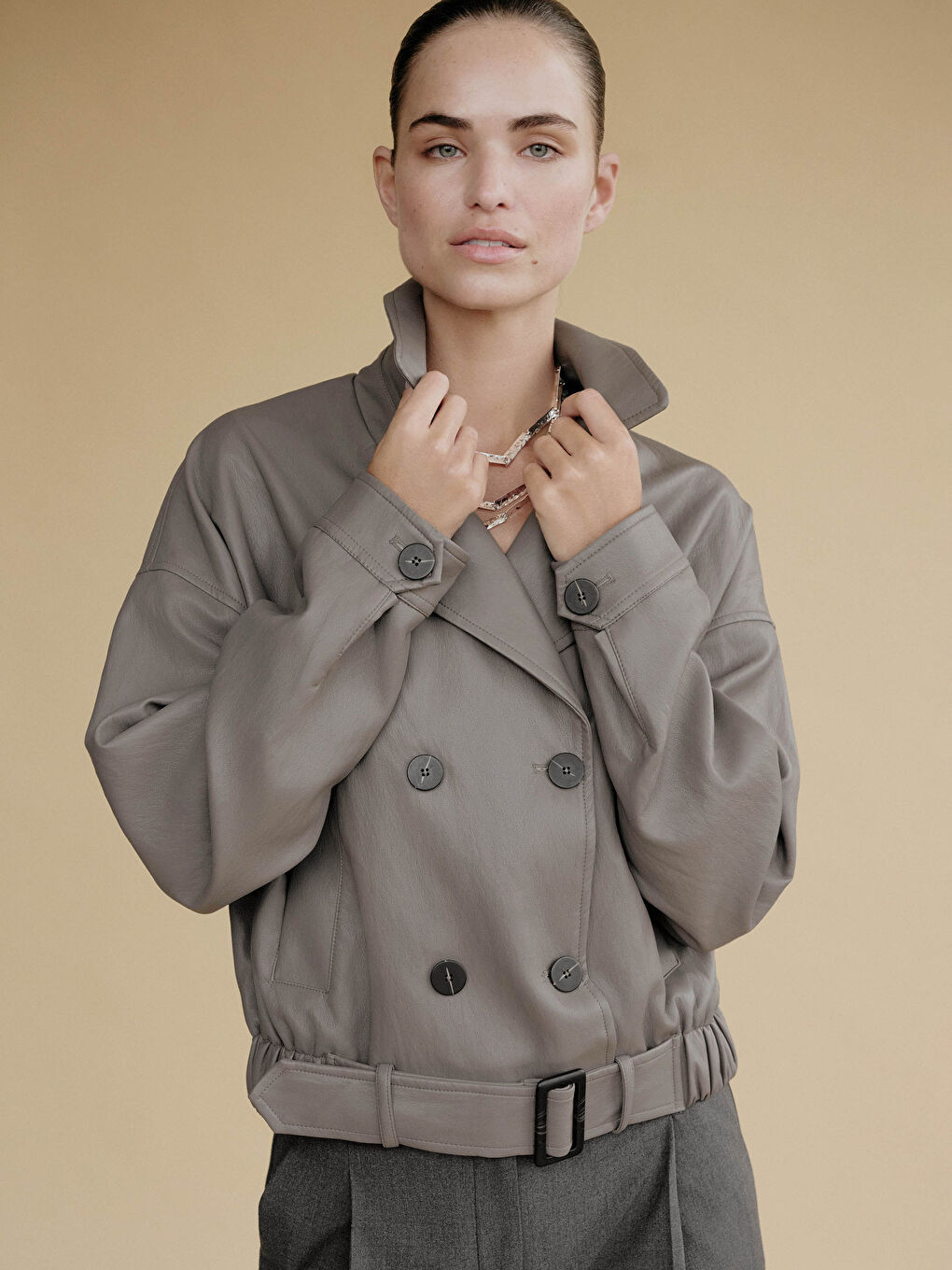 جاكيت جلد صناعي مزدوج الصدر-1