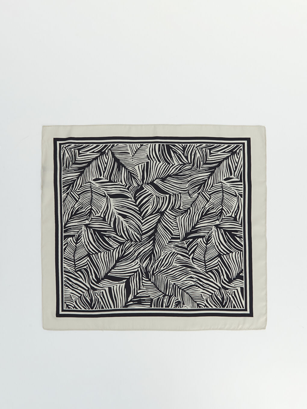 Женщины экрю Маленький шарф-1