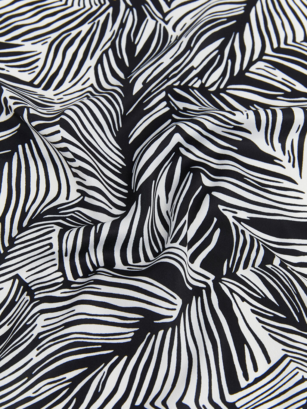 Ekru Desenli Kadın Fular-2