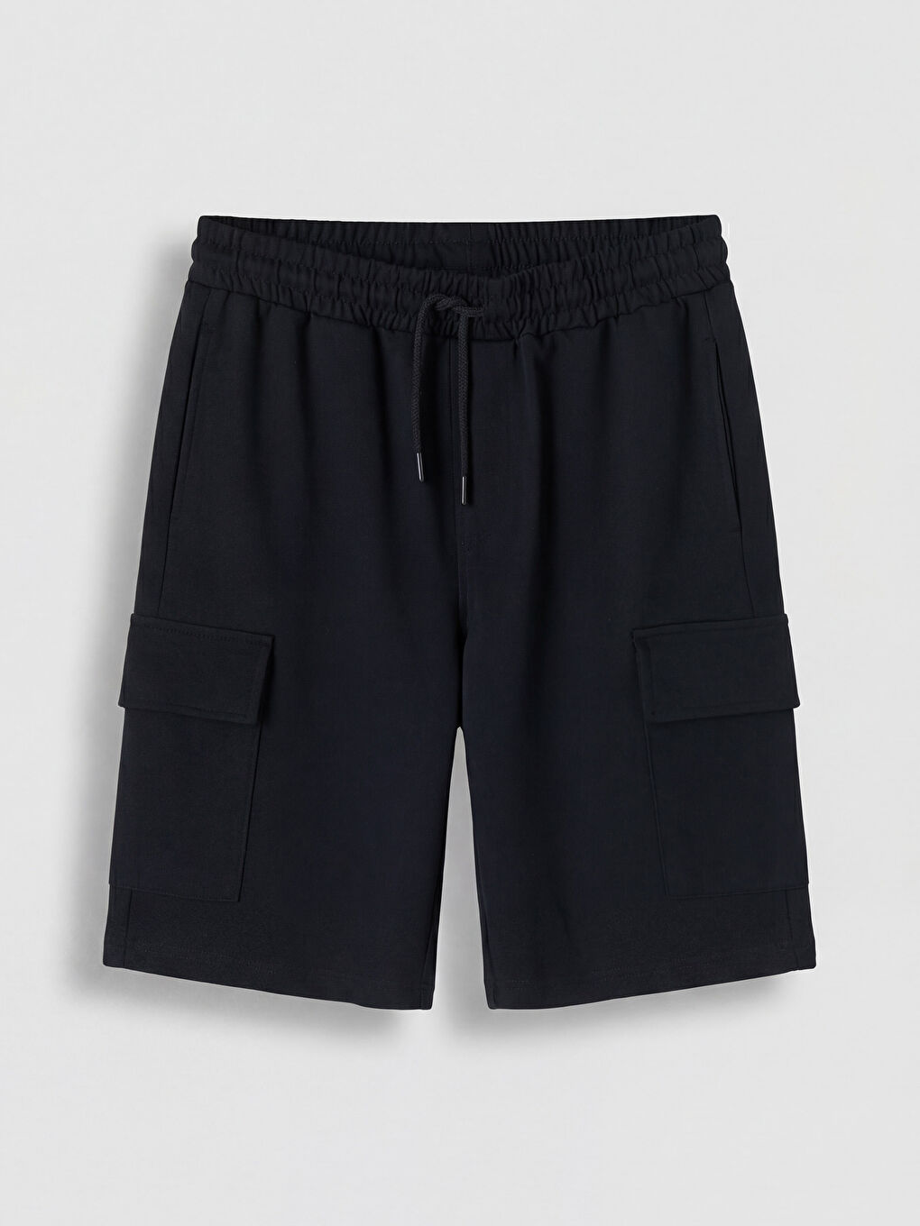 Siyah Standart Kalıp Erkek Kargo Şort
