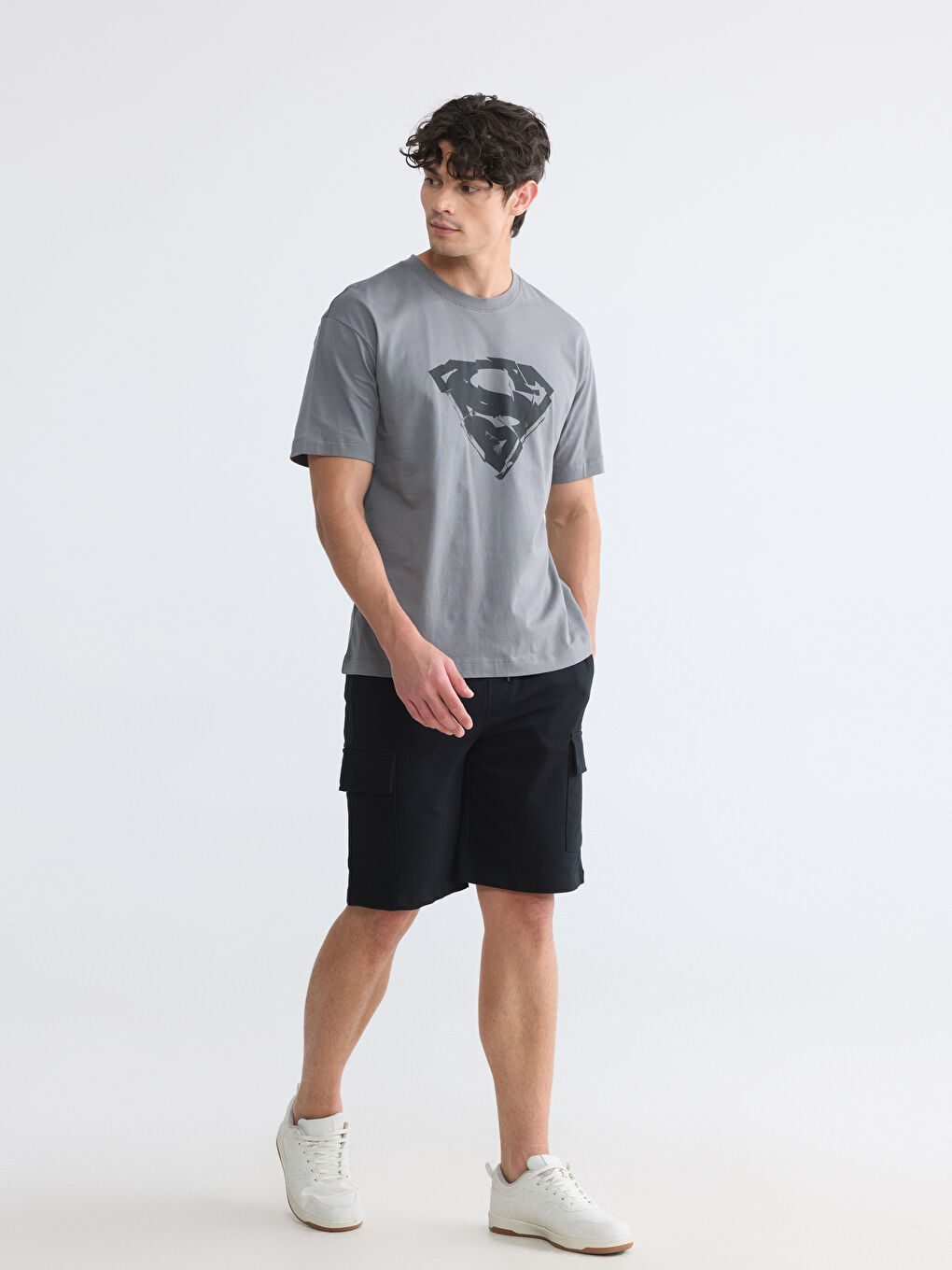 Standard Fit Men's Cargo Shorts