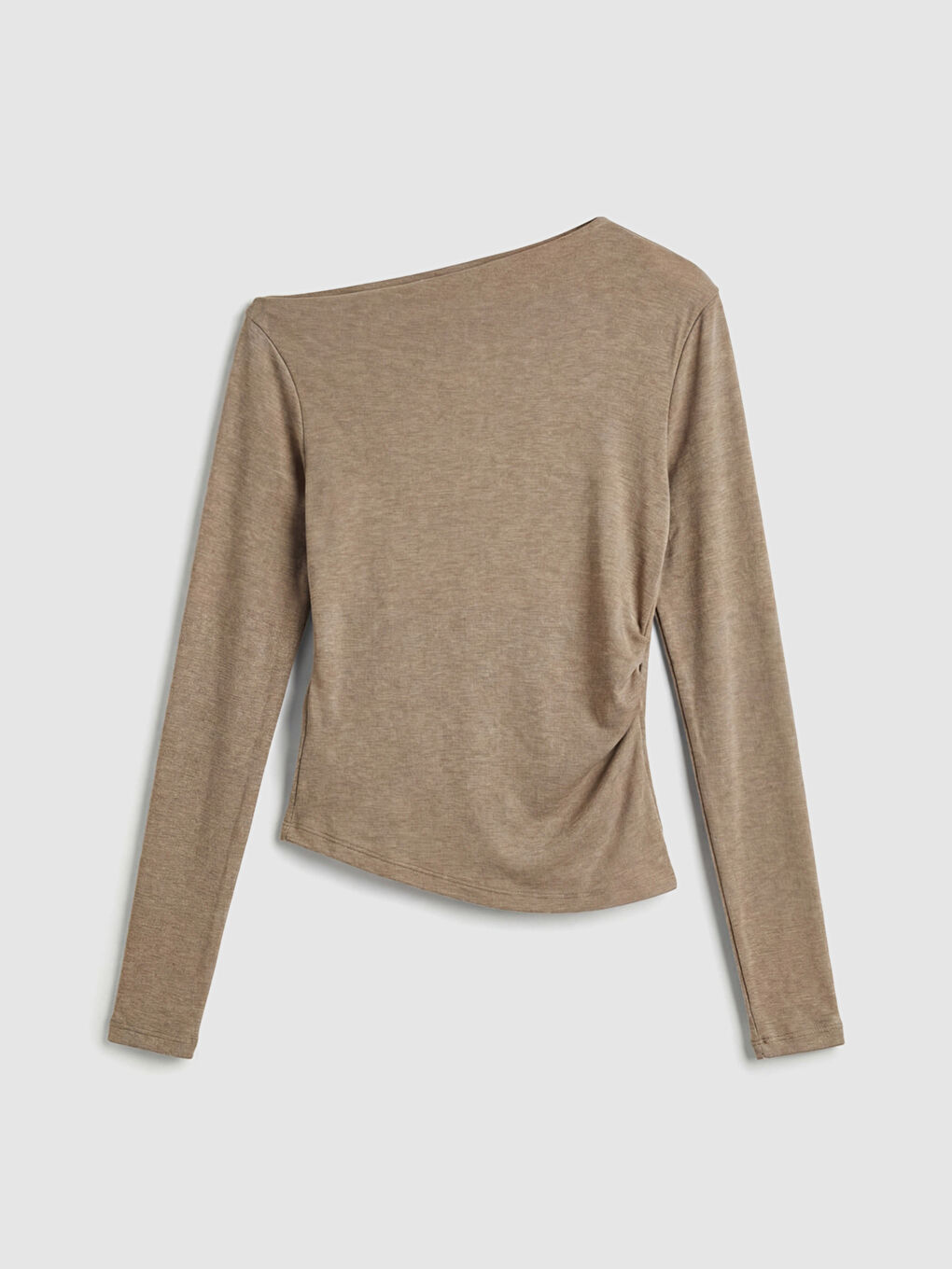 Bej Kayık Yaka Büzgülü Bluz