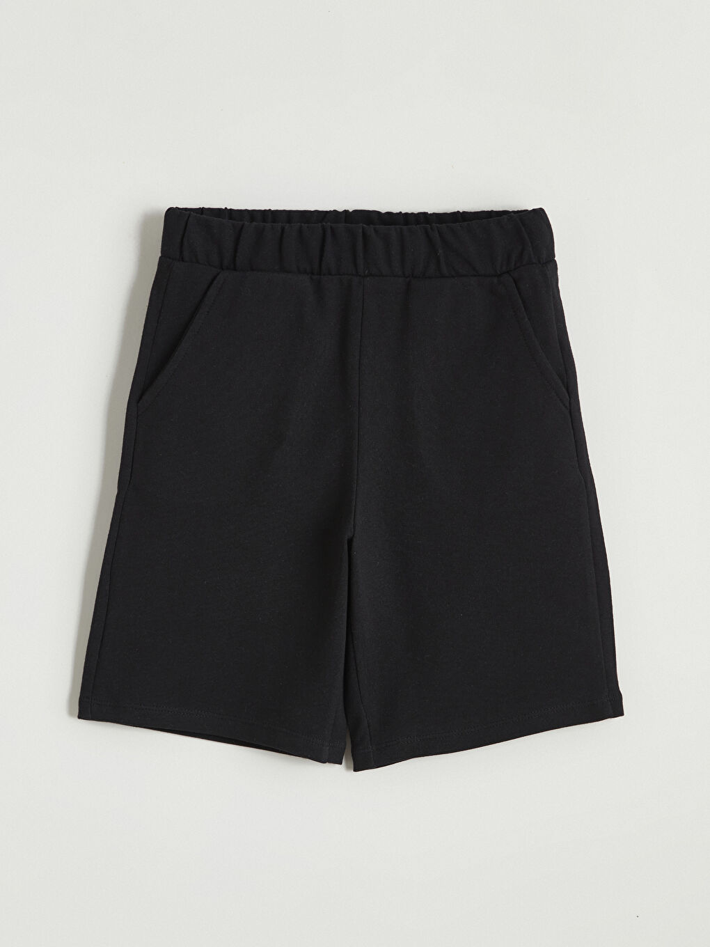 Siyah Beli Lastikli Kız Çocuk Şort