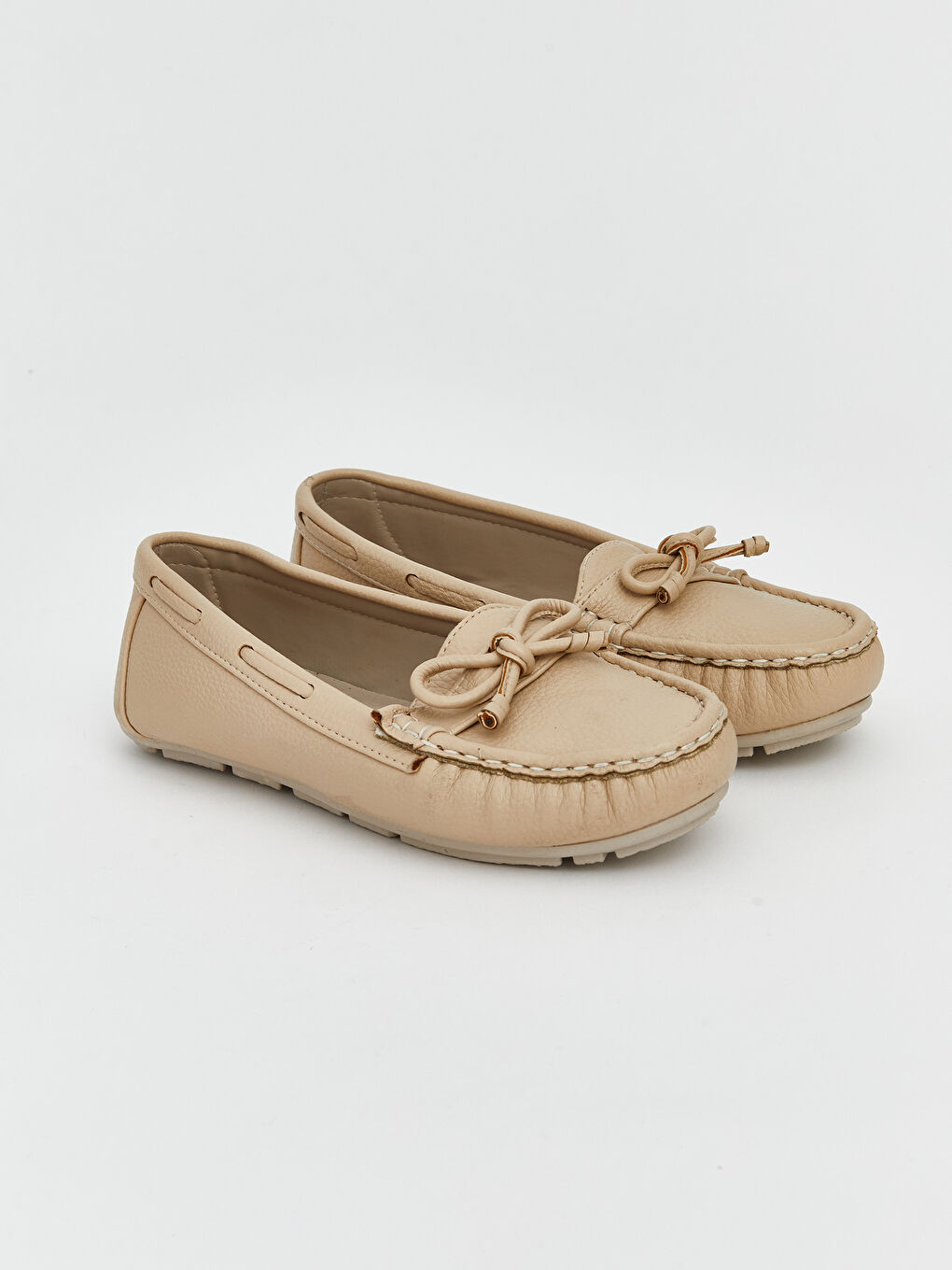 أحذية بدون كعب