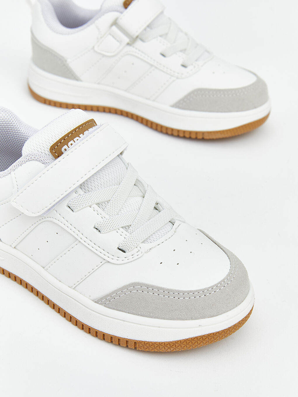 Beyaz Bağcık ve Cırt Cırtlı Erkek Bebek Spor Ayakkabı-2