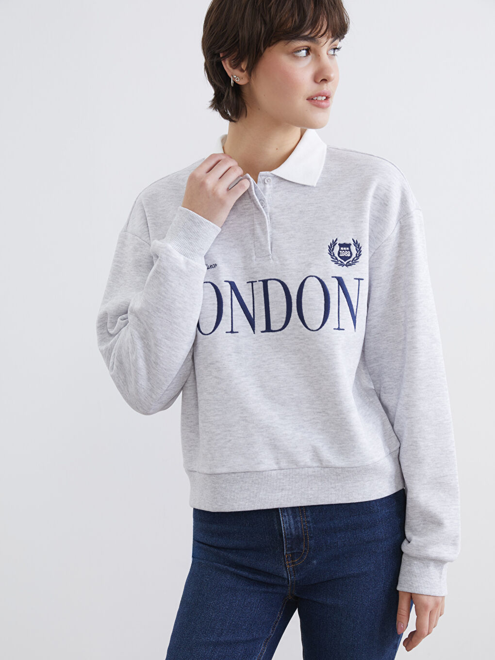 سویتشێرت خۆڵه‌مێشی ژن