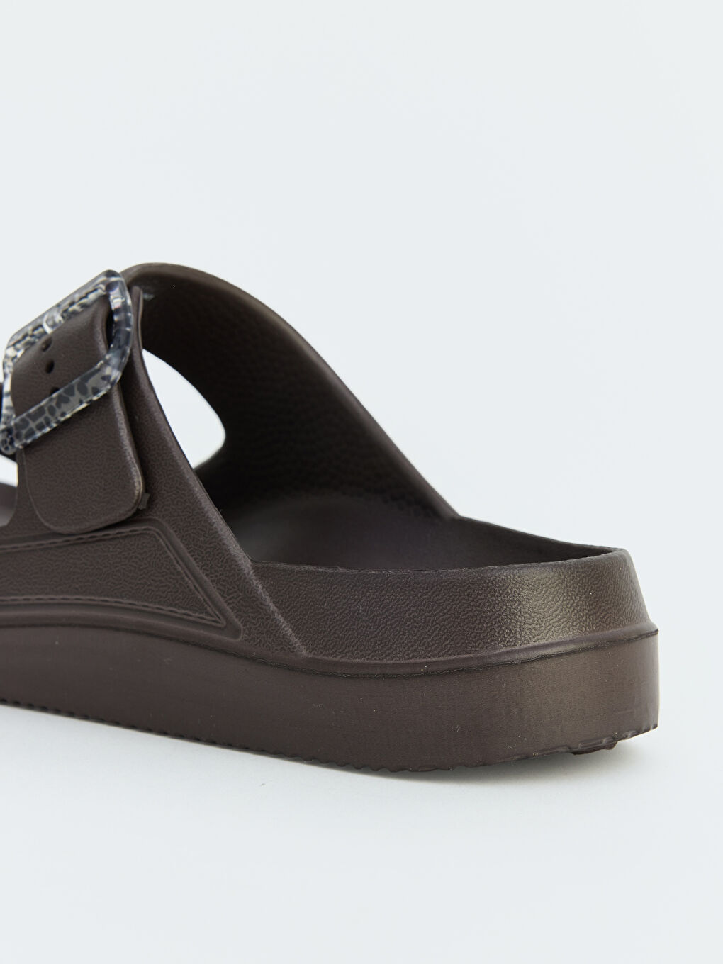 Kahverengi Çift Bantlı Kadın Terlik-4