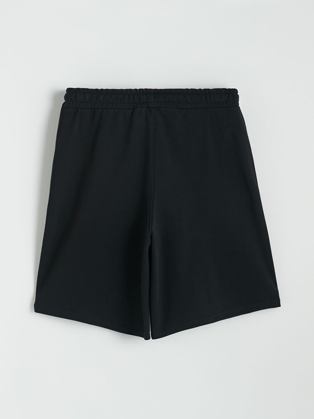 Siyah Rahat Kalıp Erkek Şort-2