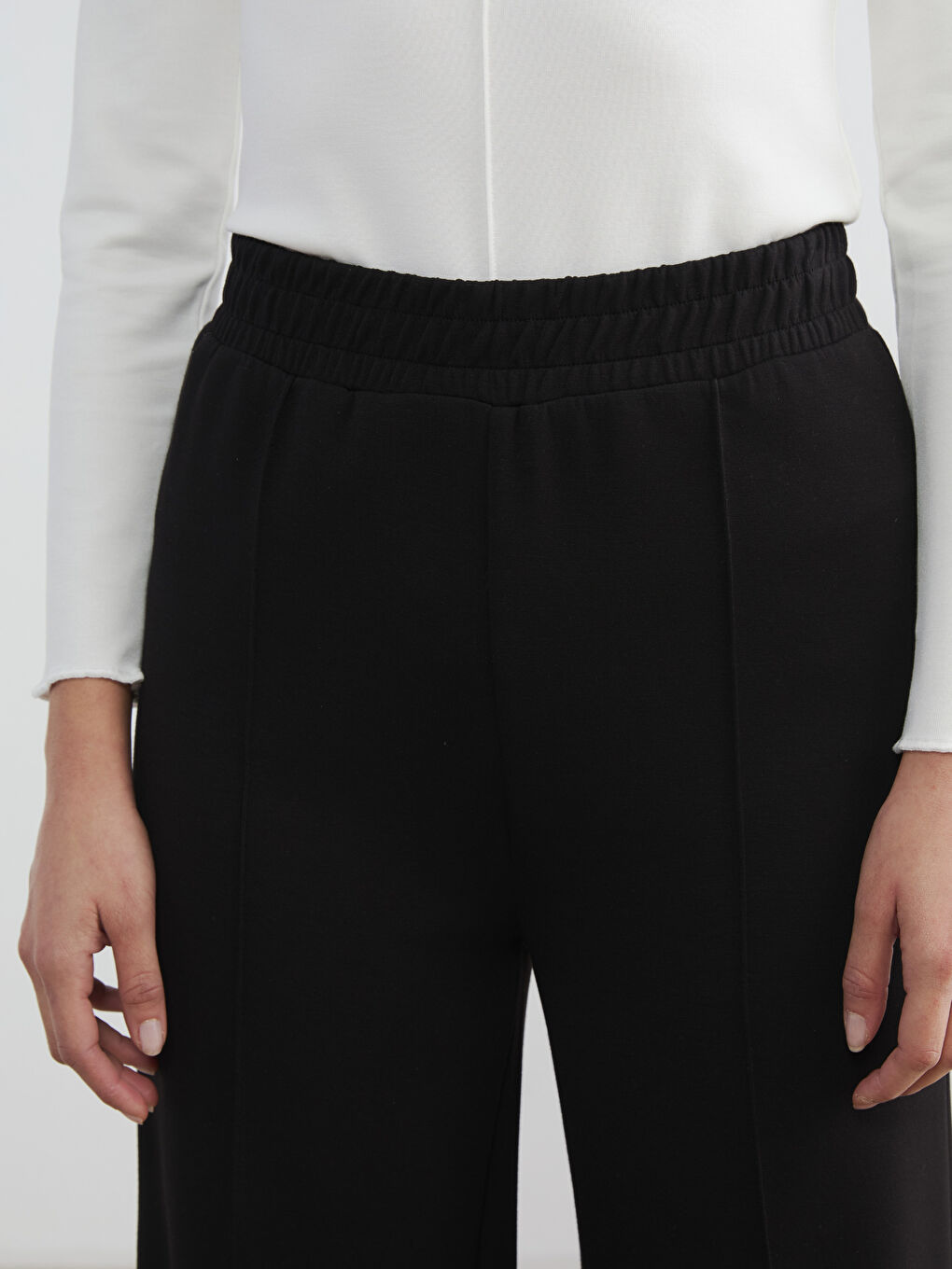 Siyah Beli Lastikli Soft Touch Kadın Eşofman Altı-2