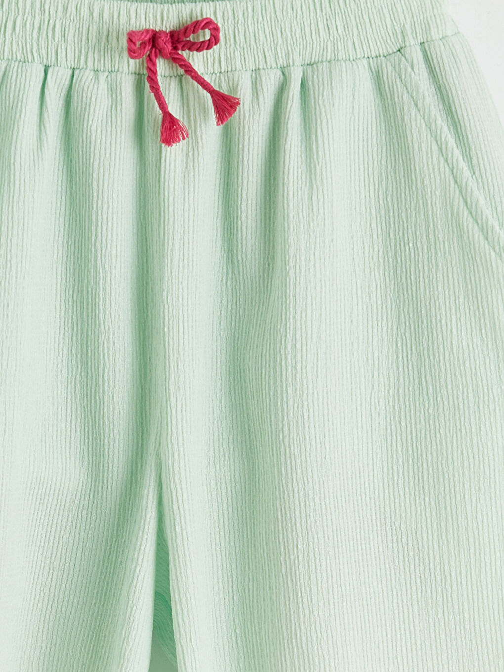 Yeşil Beli Lastikli Kız Çocuk Dokulu Şort-2