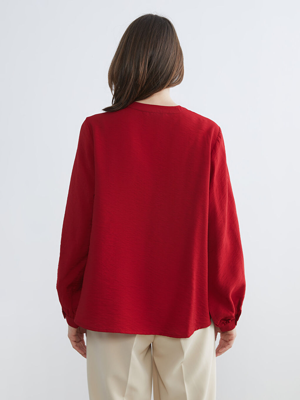 Kırmızı Hakim Yaka Dokulu Kadın Gömlek-3