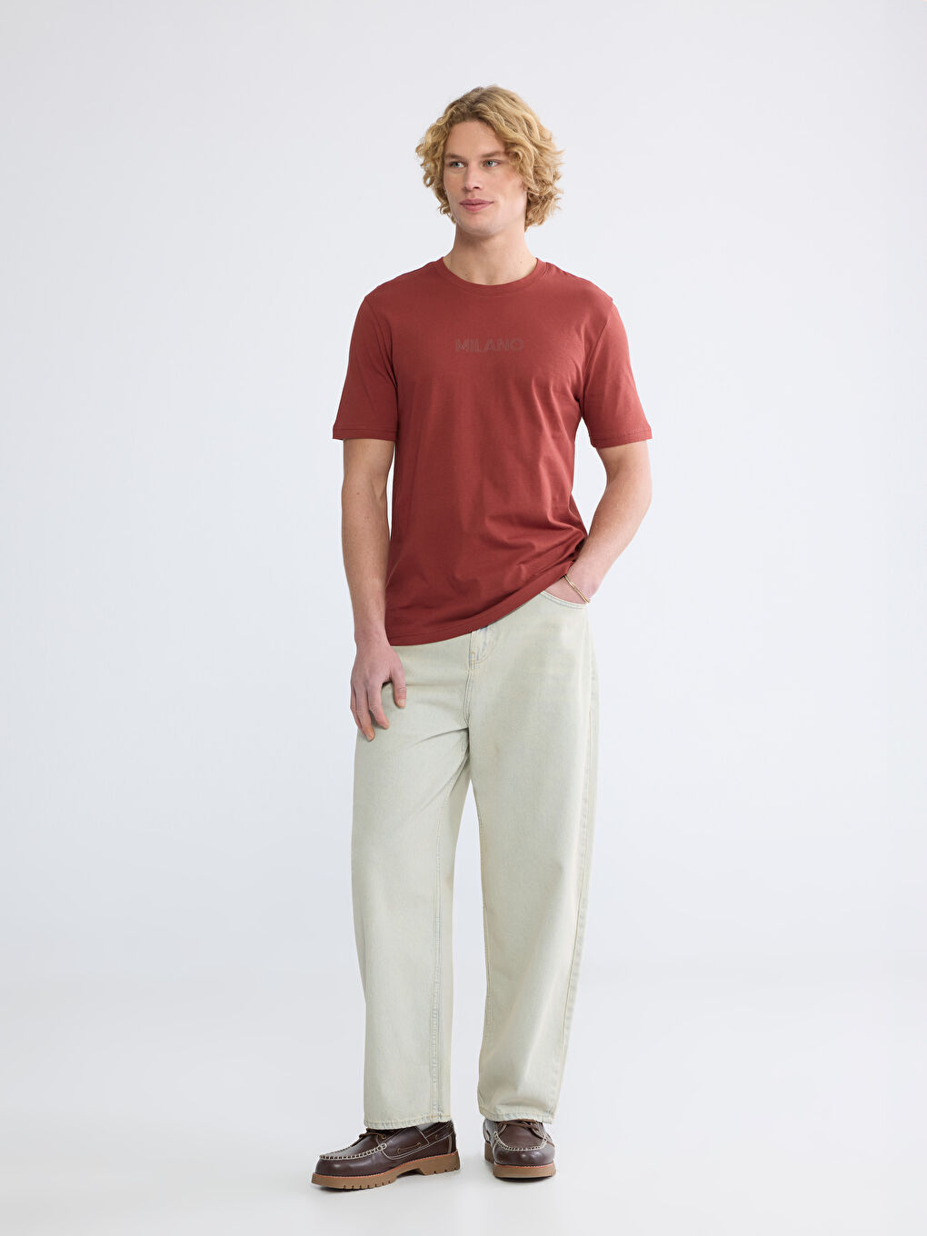 Bordo Bisiklet Yaka Baskılı Penye Erkek Tişört-1