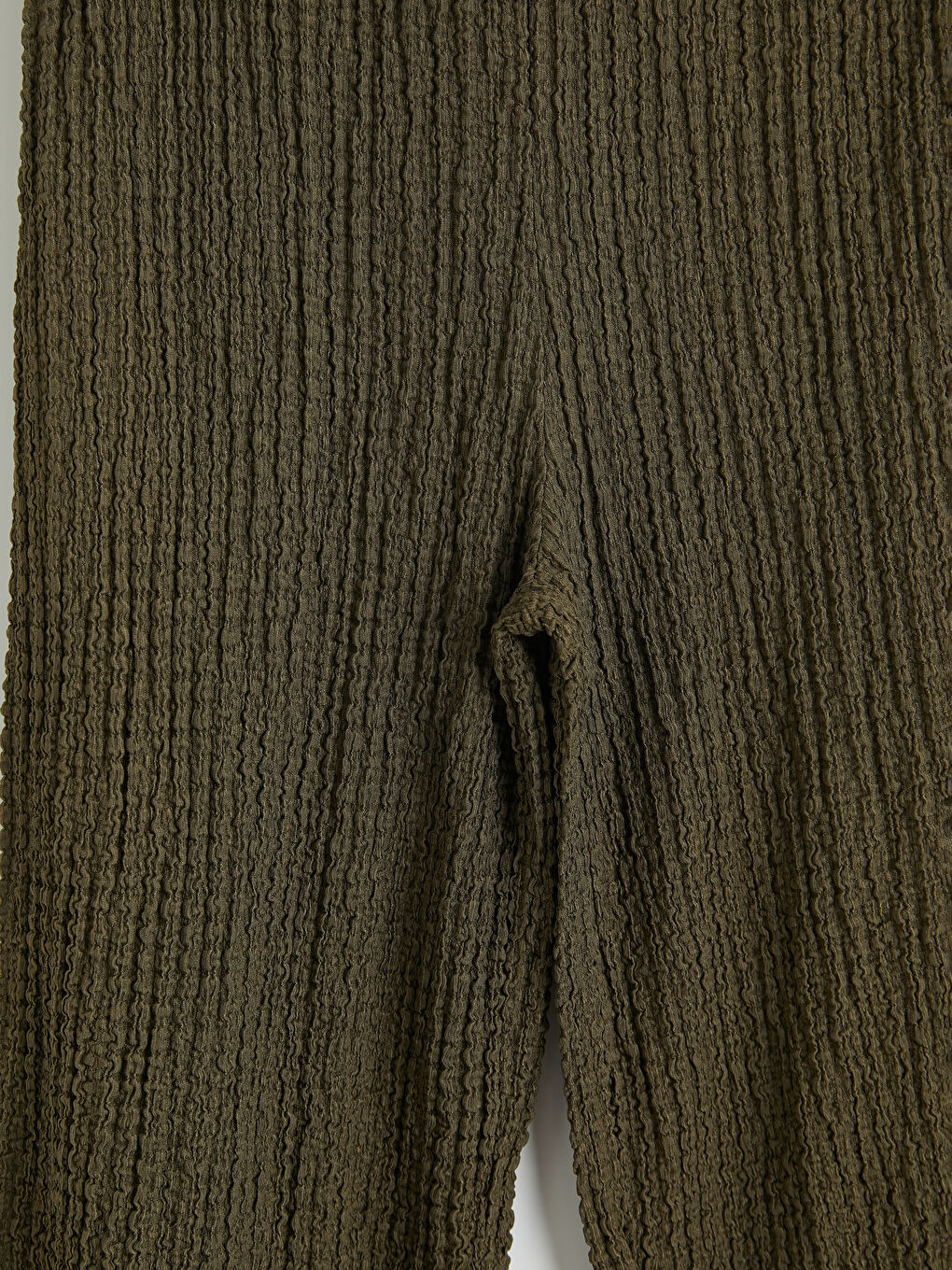 Haki Beli Lastikli Dokulu Kadın Pantolon-2