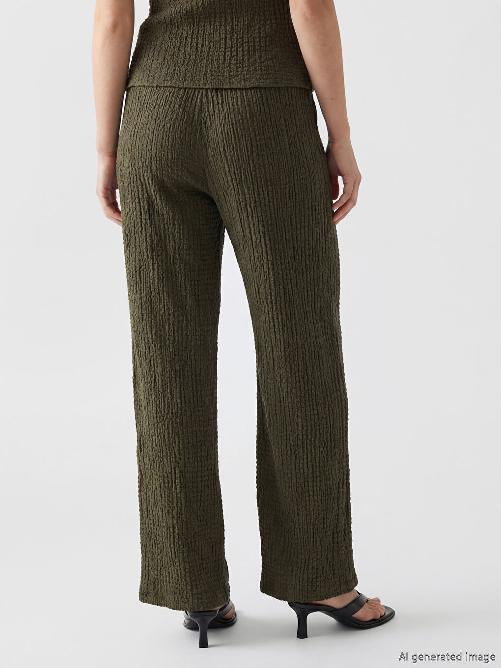 Elastic Waist Textured Women's Trousers-3