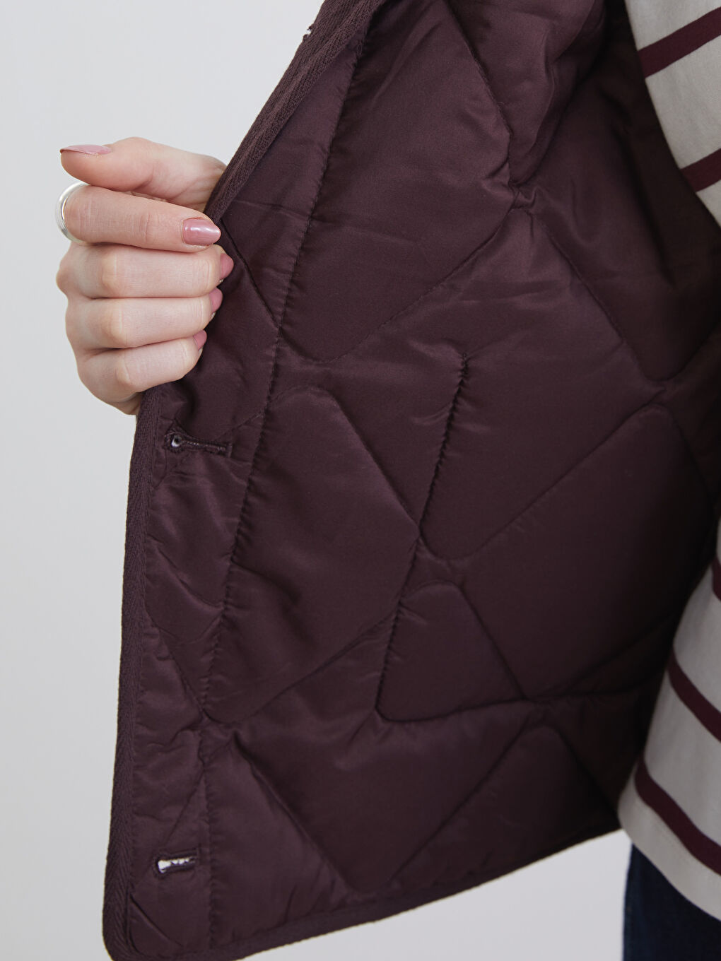 Bordo Bisiklet Yaka Kapitone Oversize Kadın Mont-3