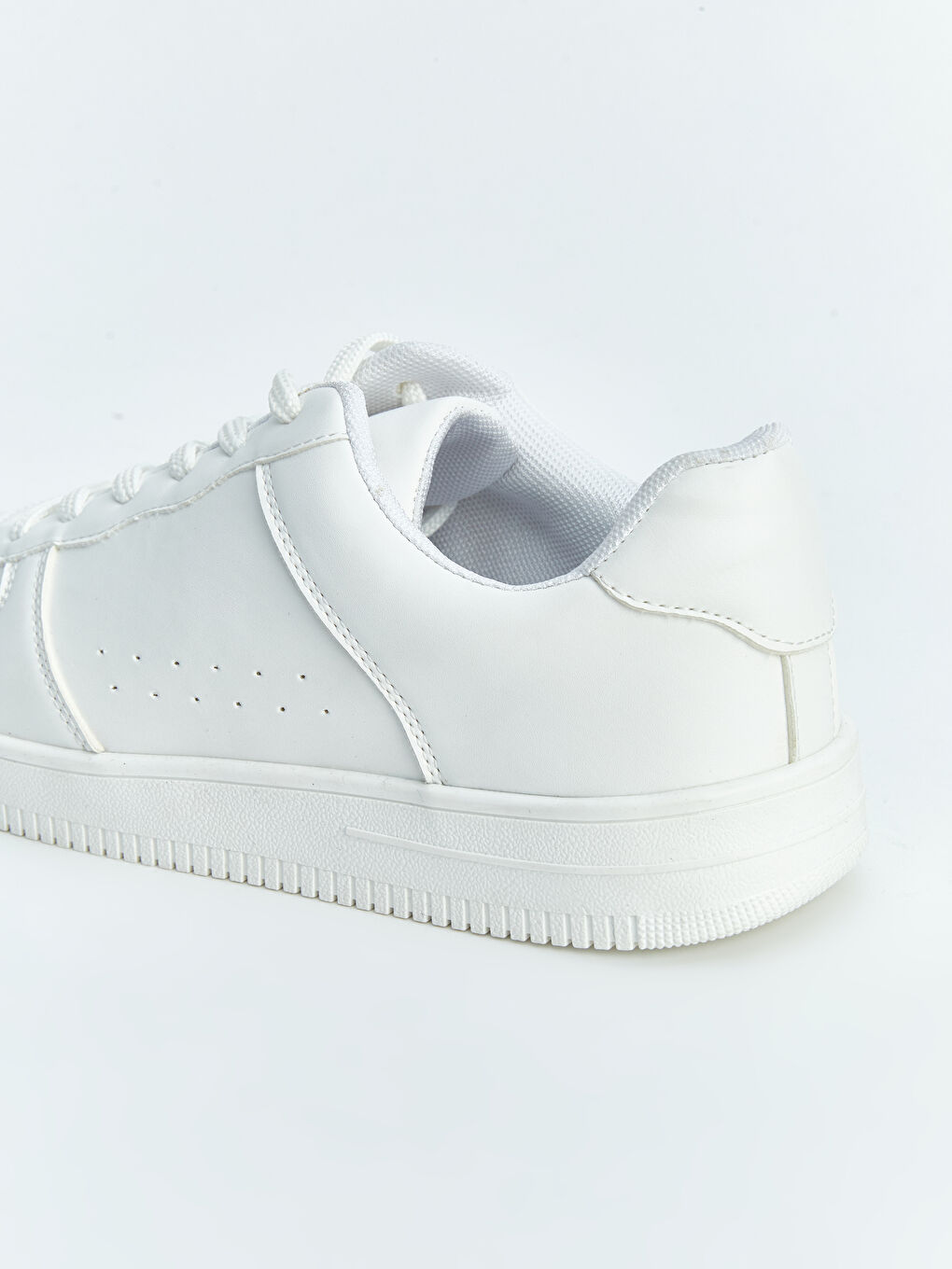 حذاء رياضي رجالي برباط-3