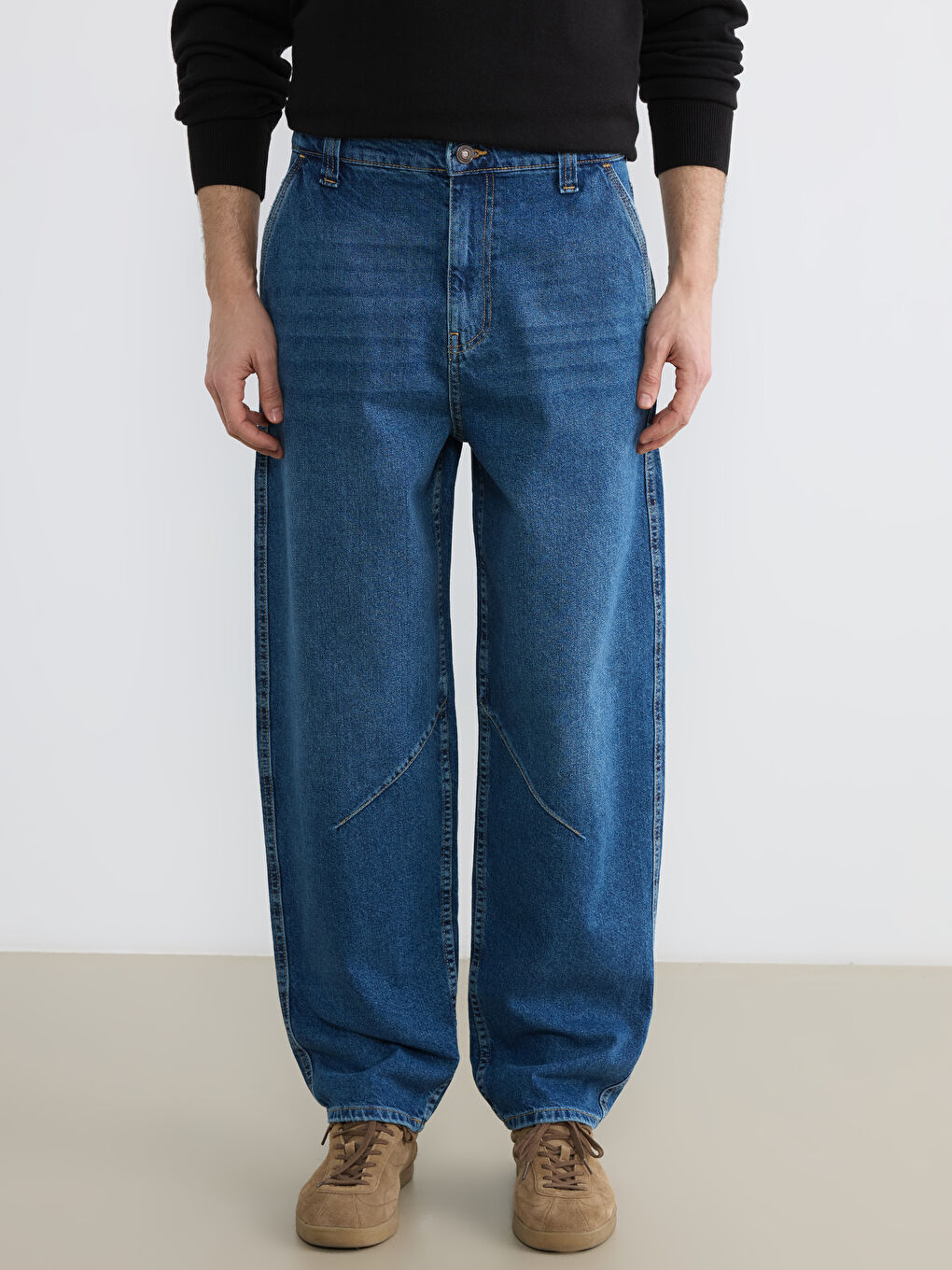 მამაკაცები მუქი ლურჯი ჯინსი-1