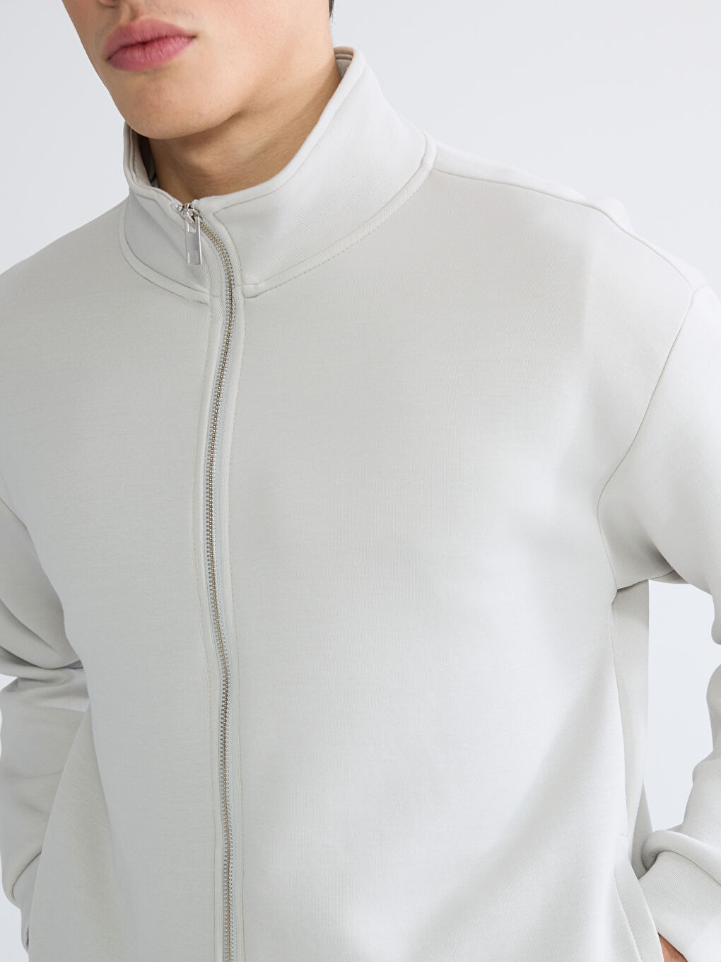 Gri Dik Yaka Erkek Fermuarlı Sweatshirt-2