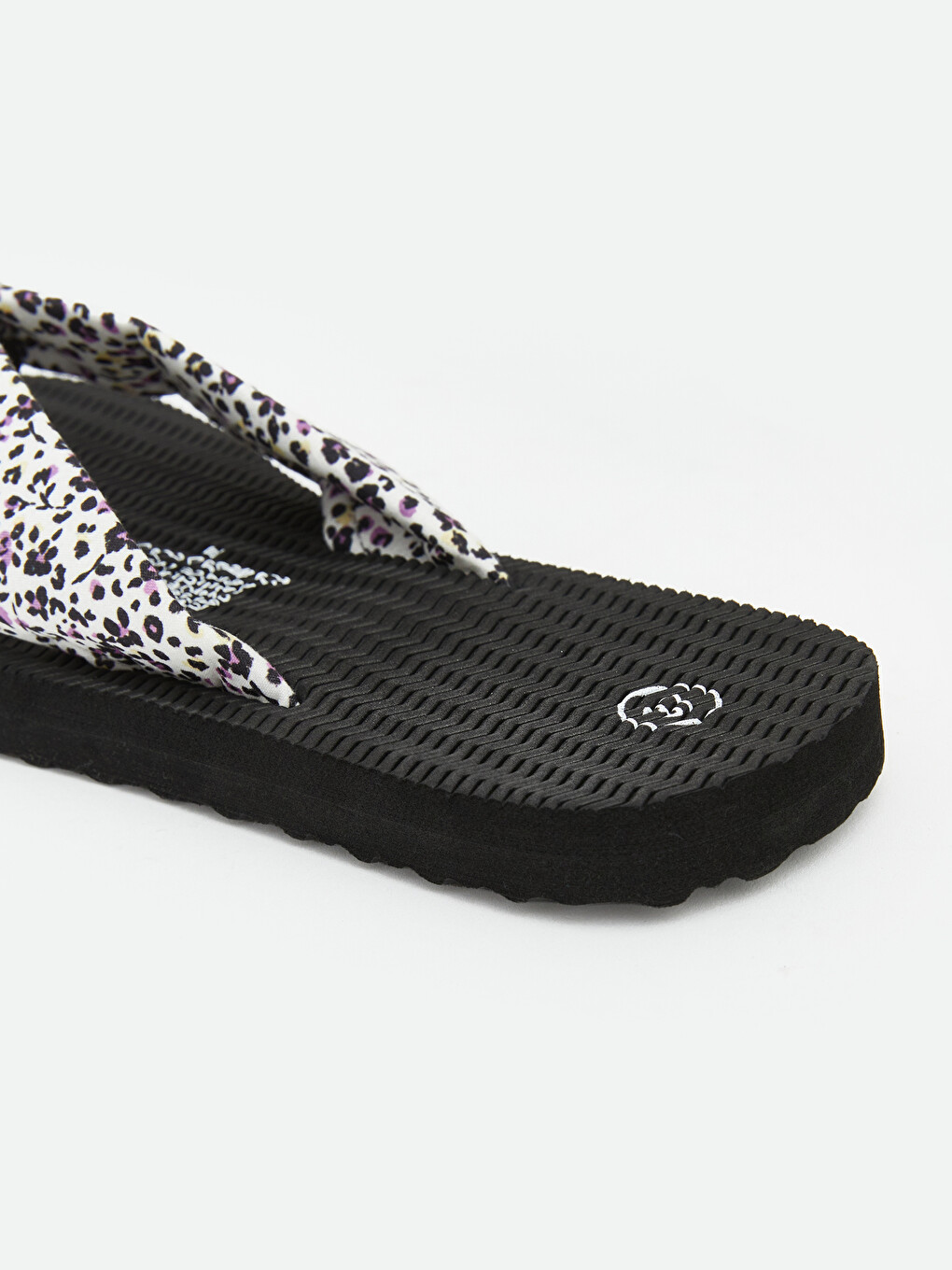 Women's Printed Flip Flops-4
