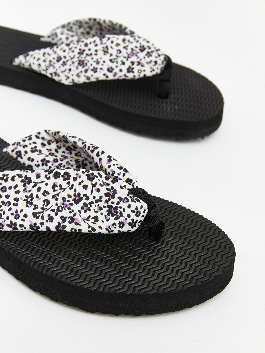 Women's Printed Flip Flops-5