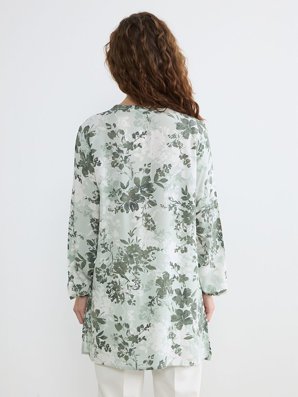Yeşil Hakim Yaka Çiçekli Balon Kollu Kadın Tunik-3