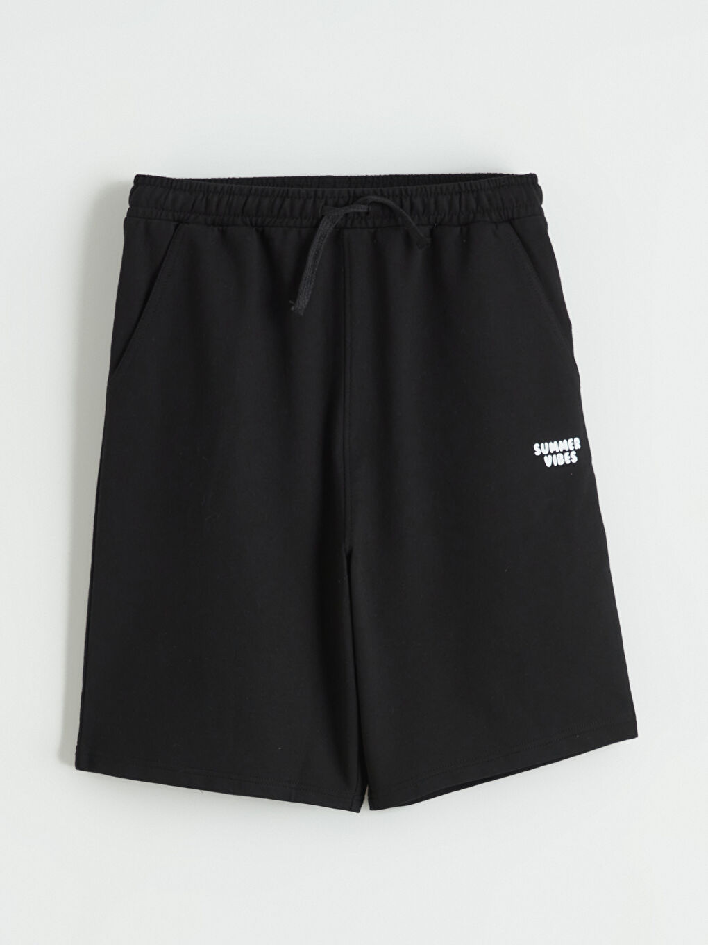 شورتات ولادي مطبوعة