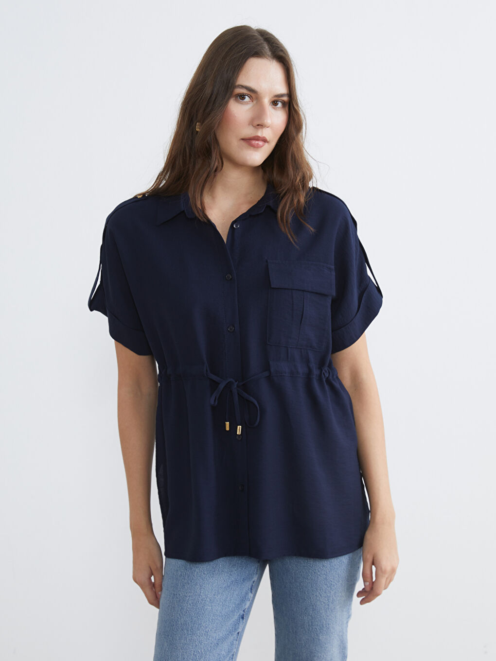 Lacivert Bağlama Detaylı Büzgülü Kadın Gömlek