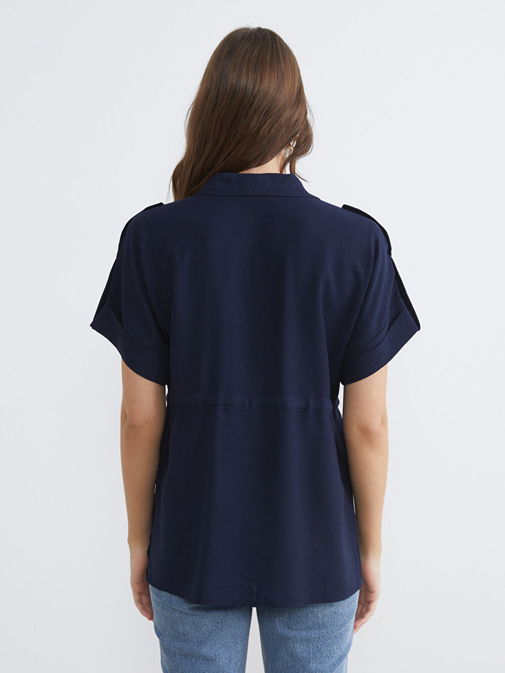 Lacivert Bağlama Detaylı Büzgülü Kadın Gömlek-3
