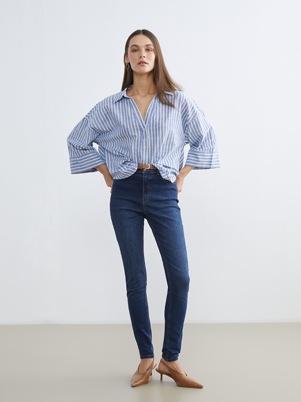 Mavi Çizgili Oversize Poplin Kadın Gömlek-1