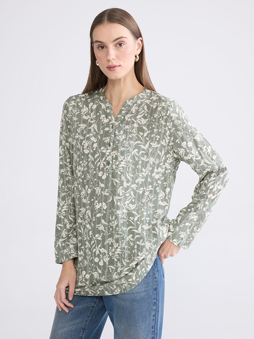 Yeşil Kaçık Yaka Desenli Kadın Tunik