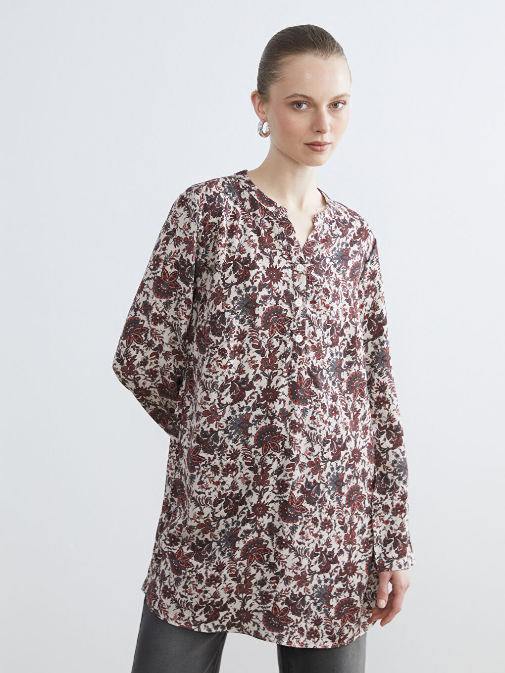 Turuncu Kaçık Yaka Desenli Kadın Tunik