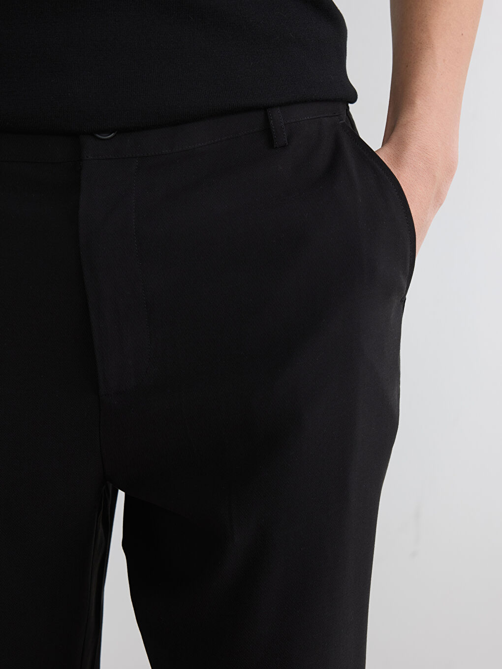 Siyah Standart Kalıp Armürlü Erkek Pantolon-2