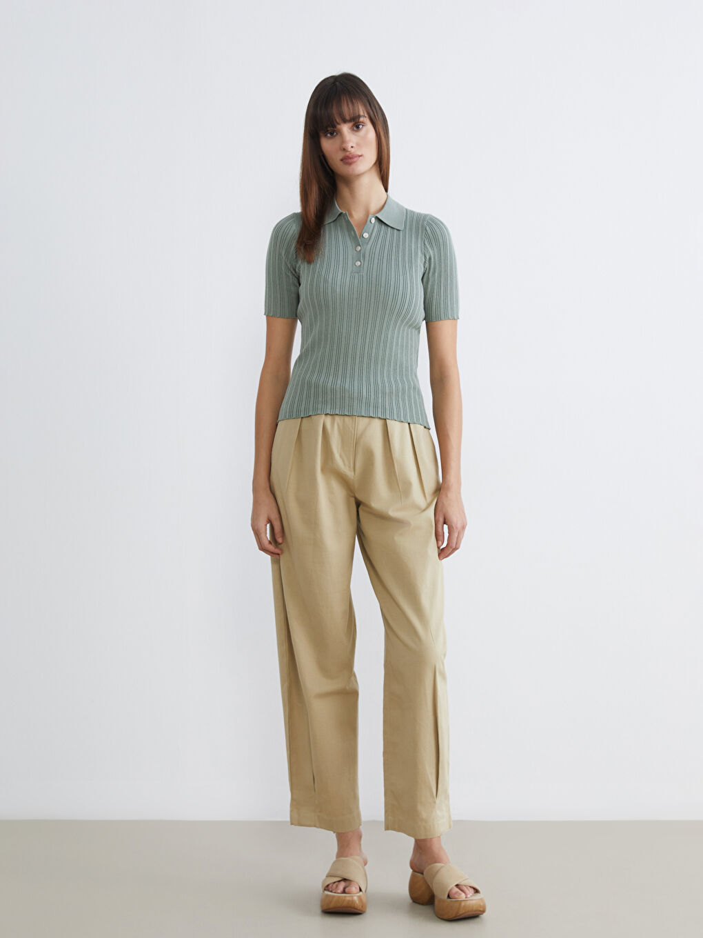 Woman GREEN Sweater-1