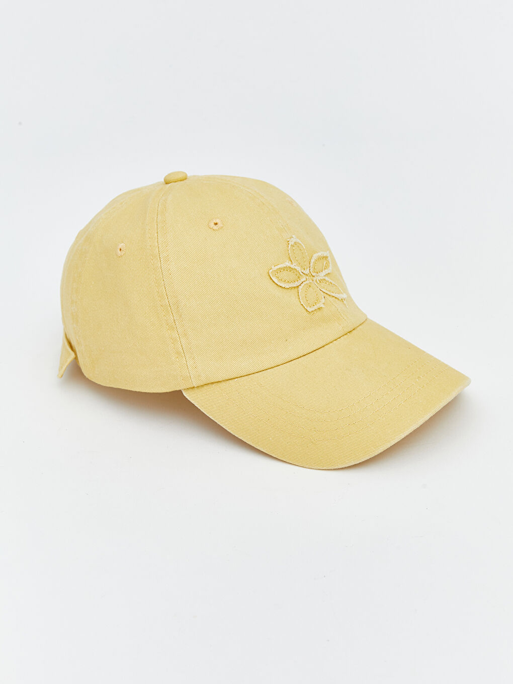 Sarı Çiçek Nakışlı Kadın Kep Şapka-1