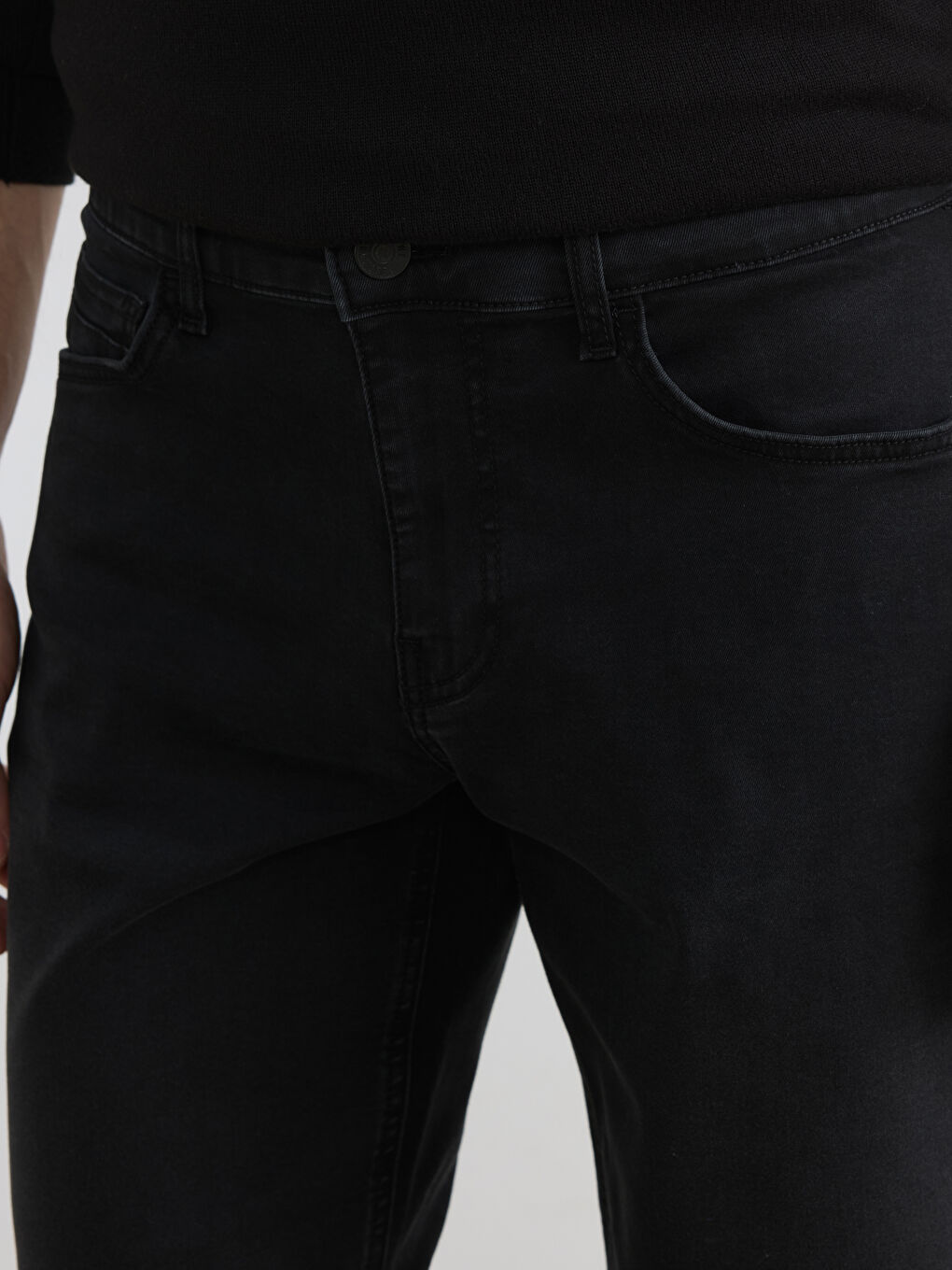 Siyah Slim Fit Erkek Jean Şort-2