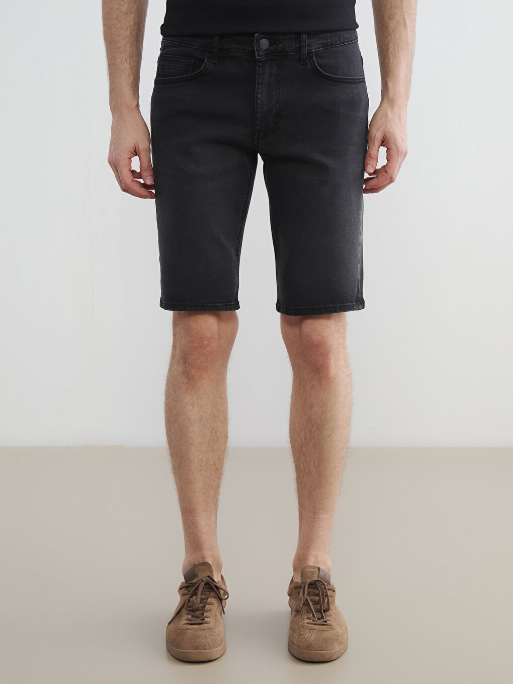 Antrasit Standart Kalıp Erkek Jean Şort-1