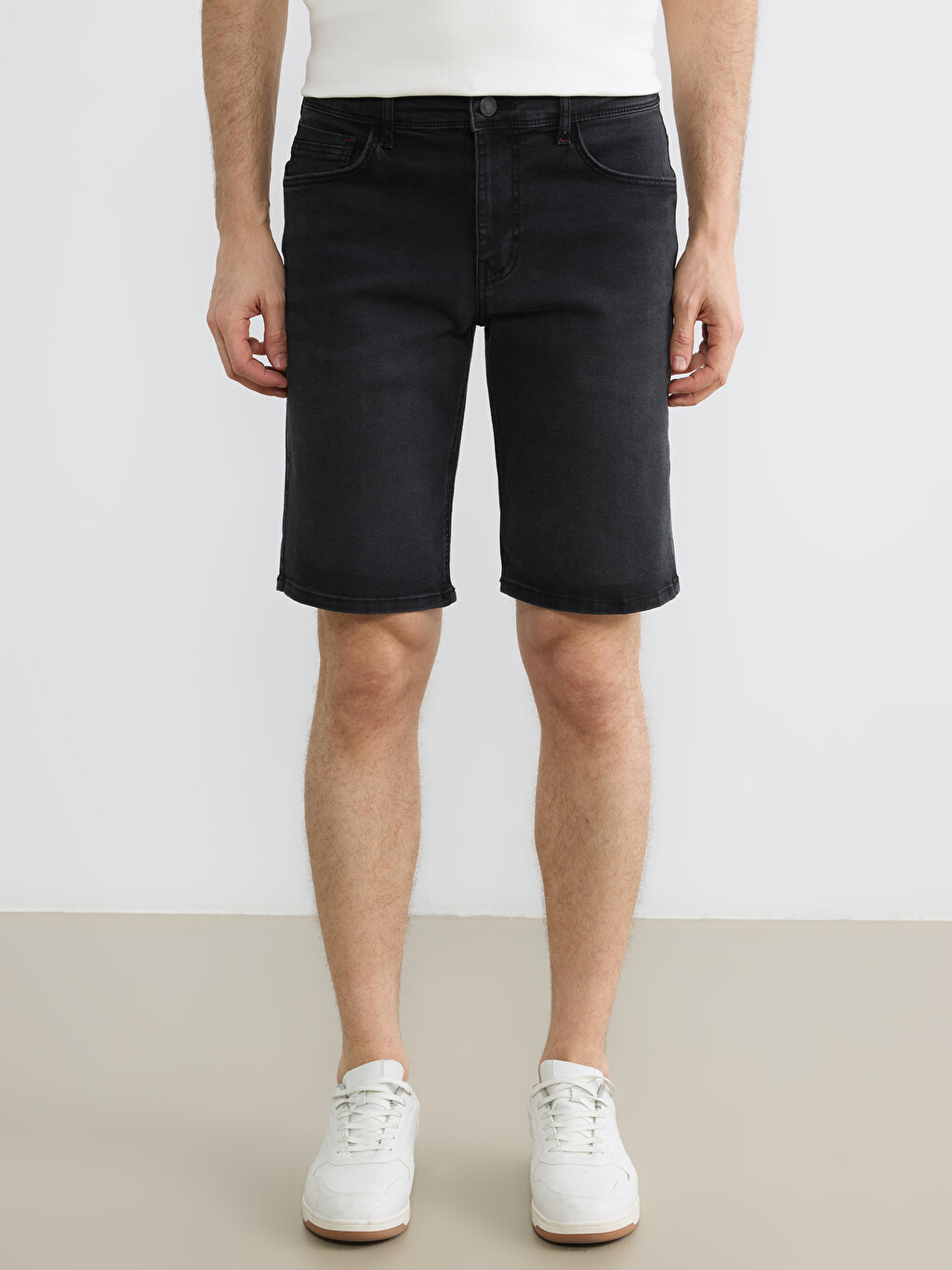 Regular Fit Men's Denim Shorts-1