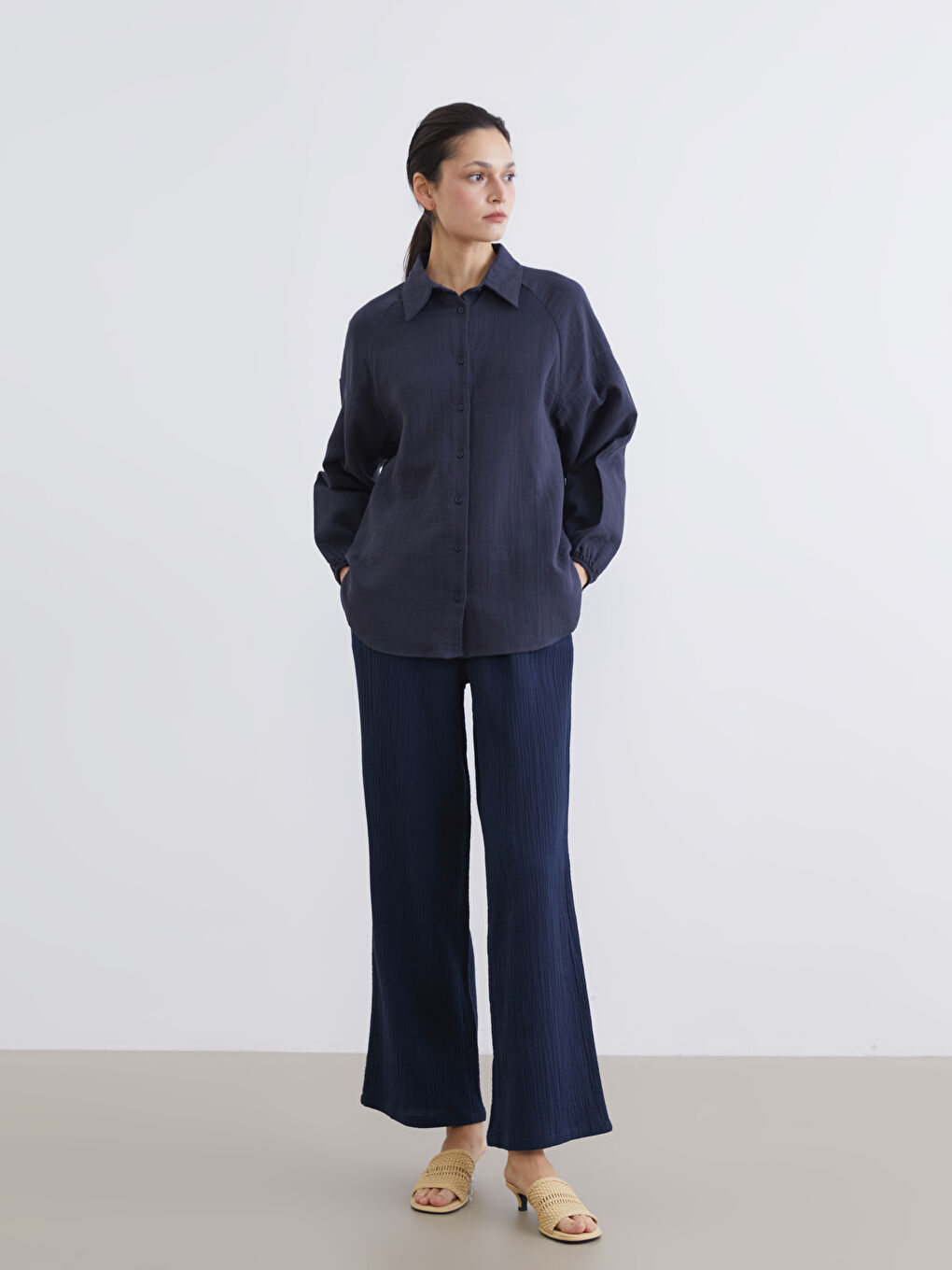 Lacivert Dokulu Oversize Müslin Kadın Gömlek Tunik-1