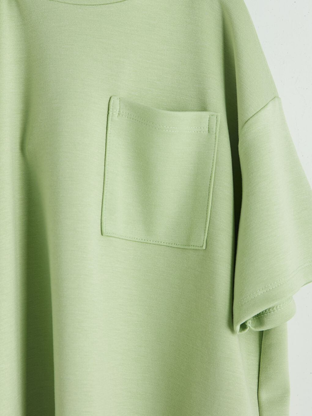 Yeşil Bisiklet Yaka Kız Çocuk Tişört-2