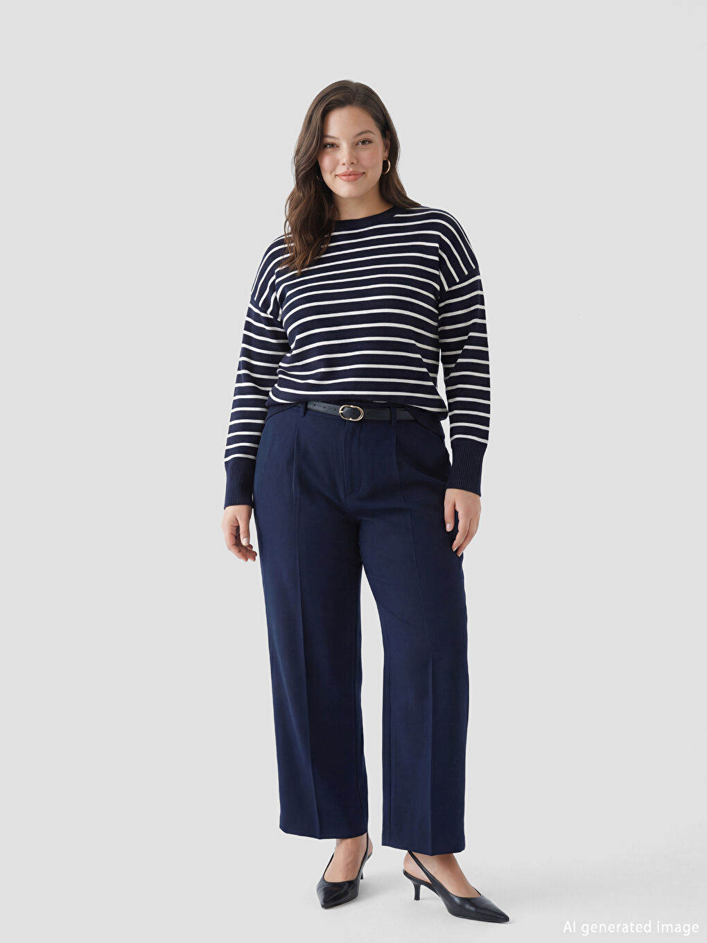 Lacivert Beli Kemerli Havuç Kesim Kadın Pantolon-1