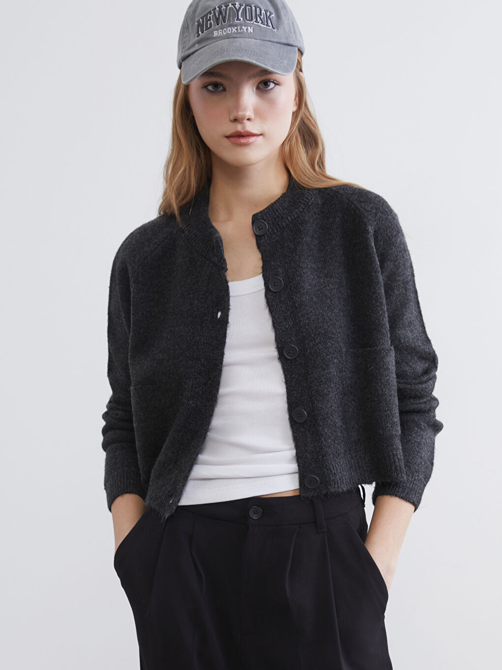 Antrasit Bisiklet Yaka Kadın Triko Hırka