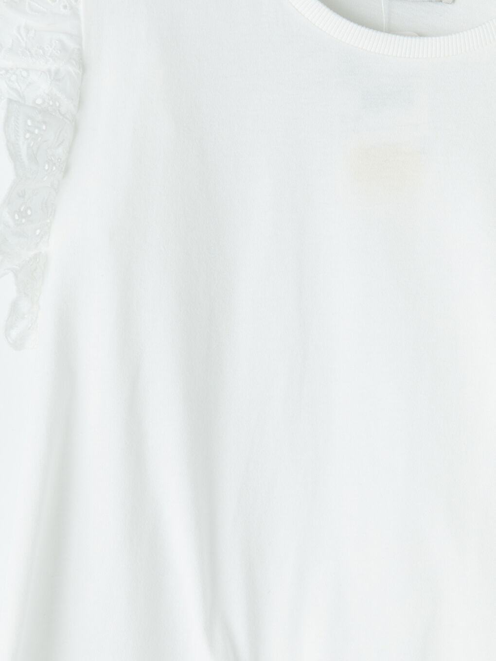 Ekru Bisiklet Yaka Nakışlı Kadın Tişört-2