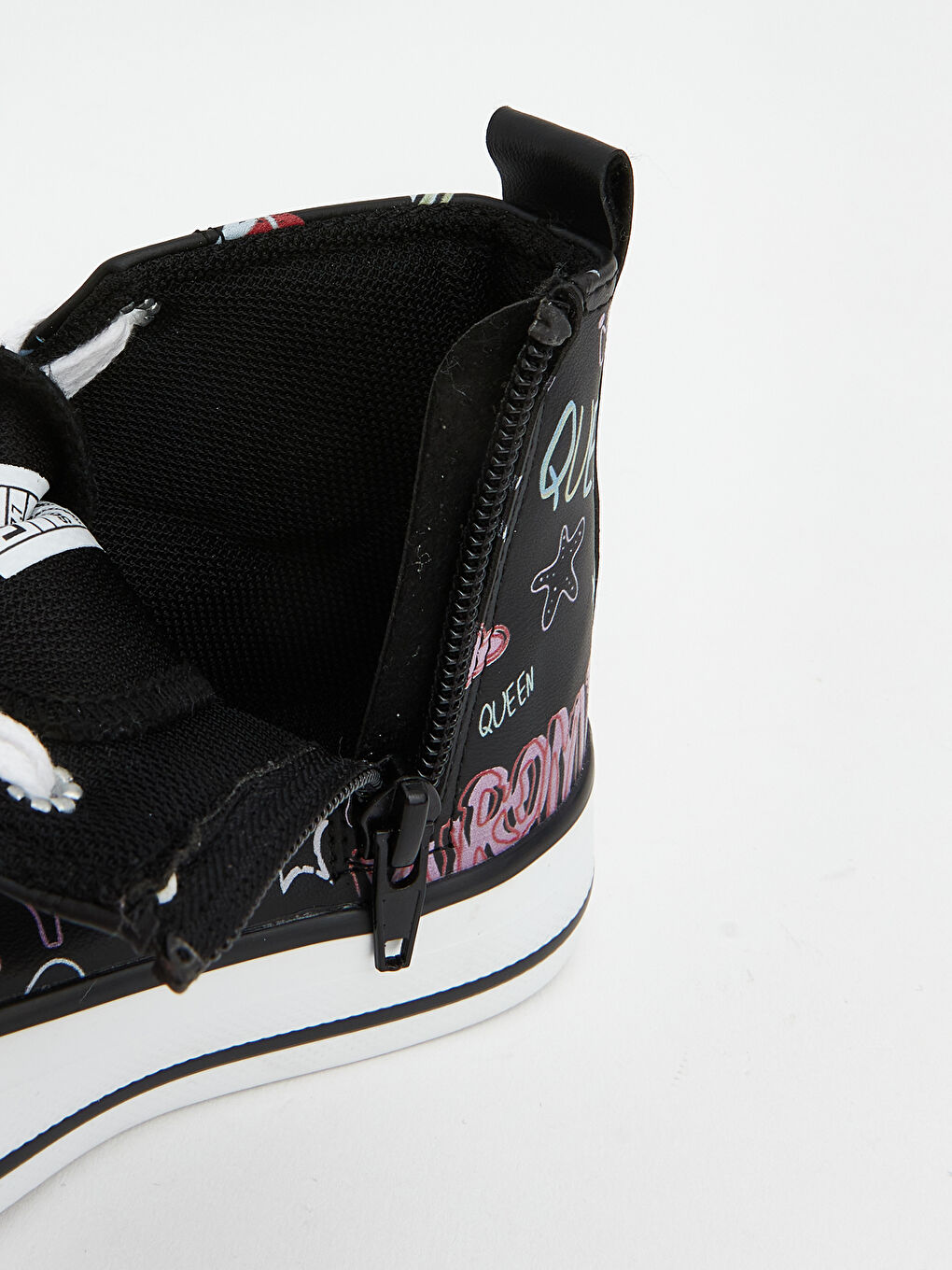 Siyah Kuromi Baskılı Bilek Boy Kız Çocuk Spor Ayakkabı-6