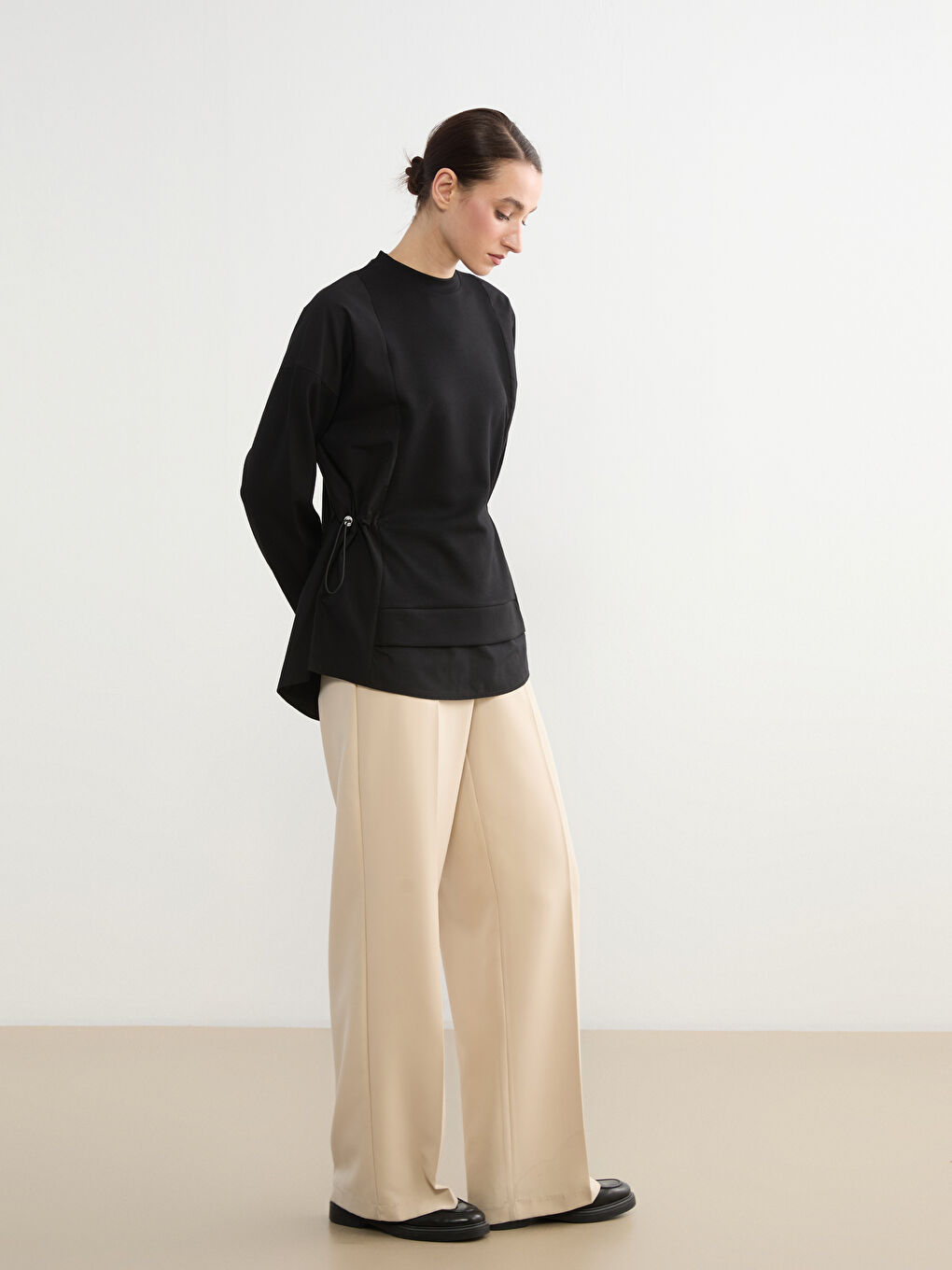 تونيك كنزة رياضية أسود امرأة-1