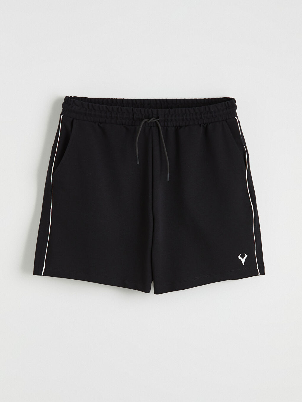 Siyah Rahat Kalıp Beli Lastikli Erkek Şort