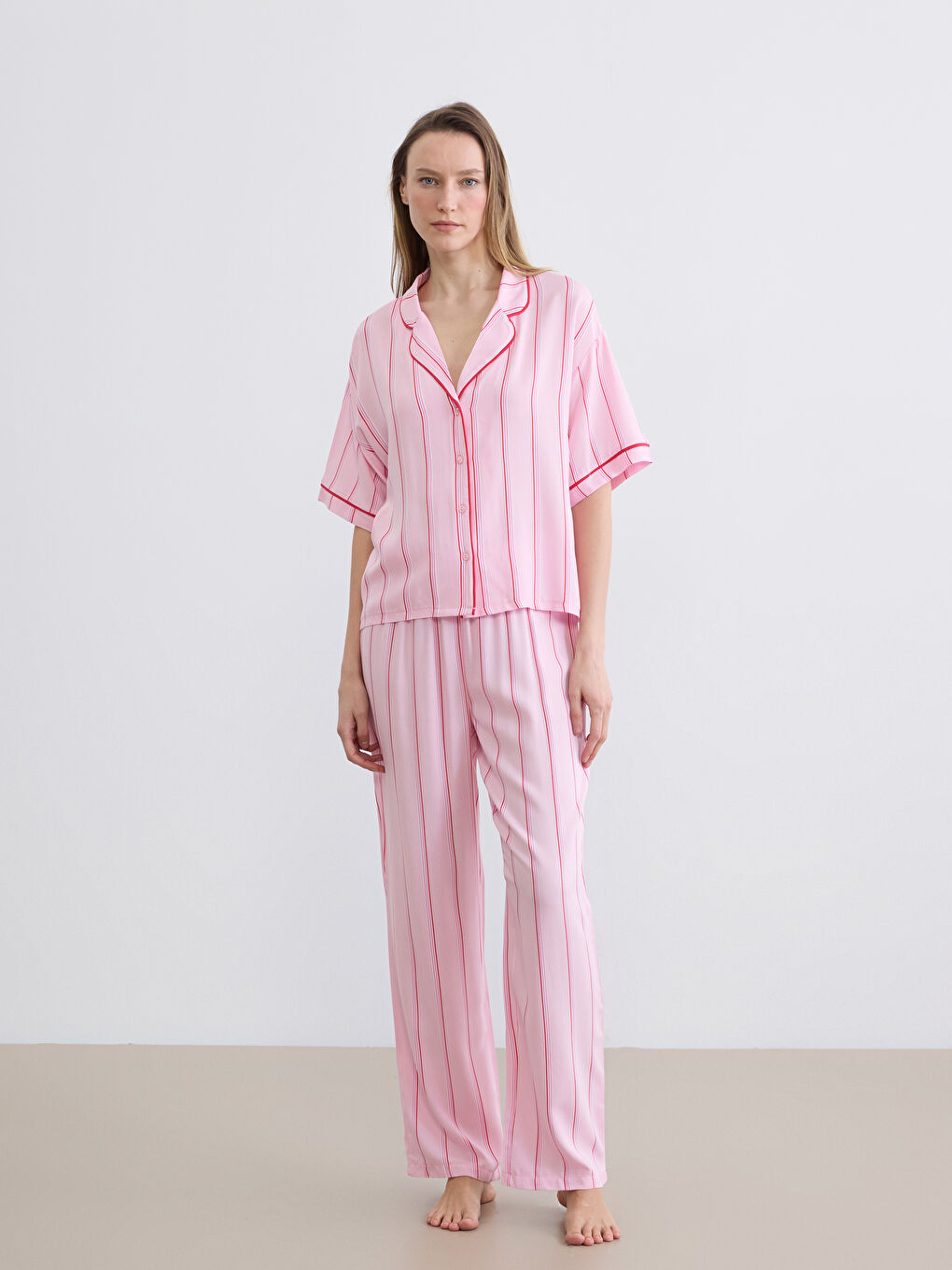 Pembe Gömlek Yaka Çizgili Kadın Pijama Takım-2